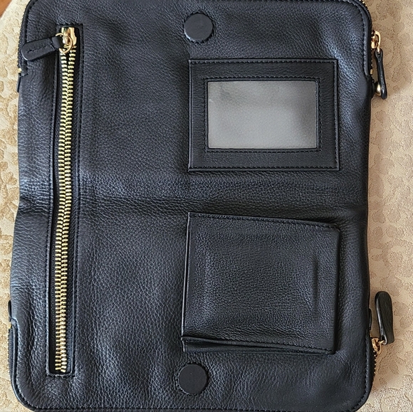 UGG Leather Wallet - Picture 2 of 6